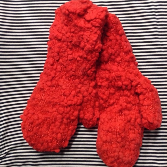 new ANTHROPOLOGIE red boucle first snow mittens E4 - Picture 1 of 7